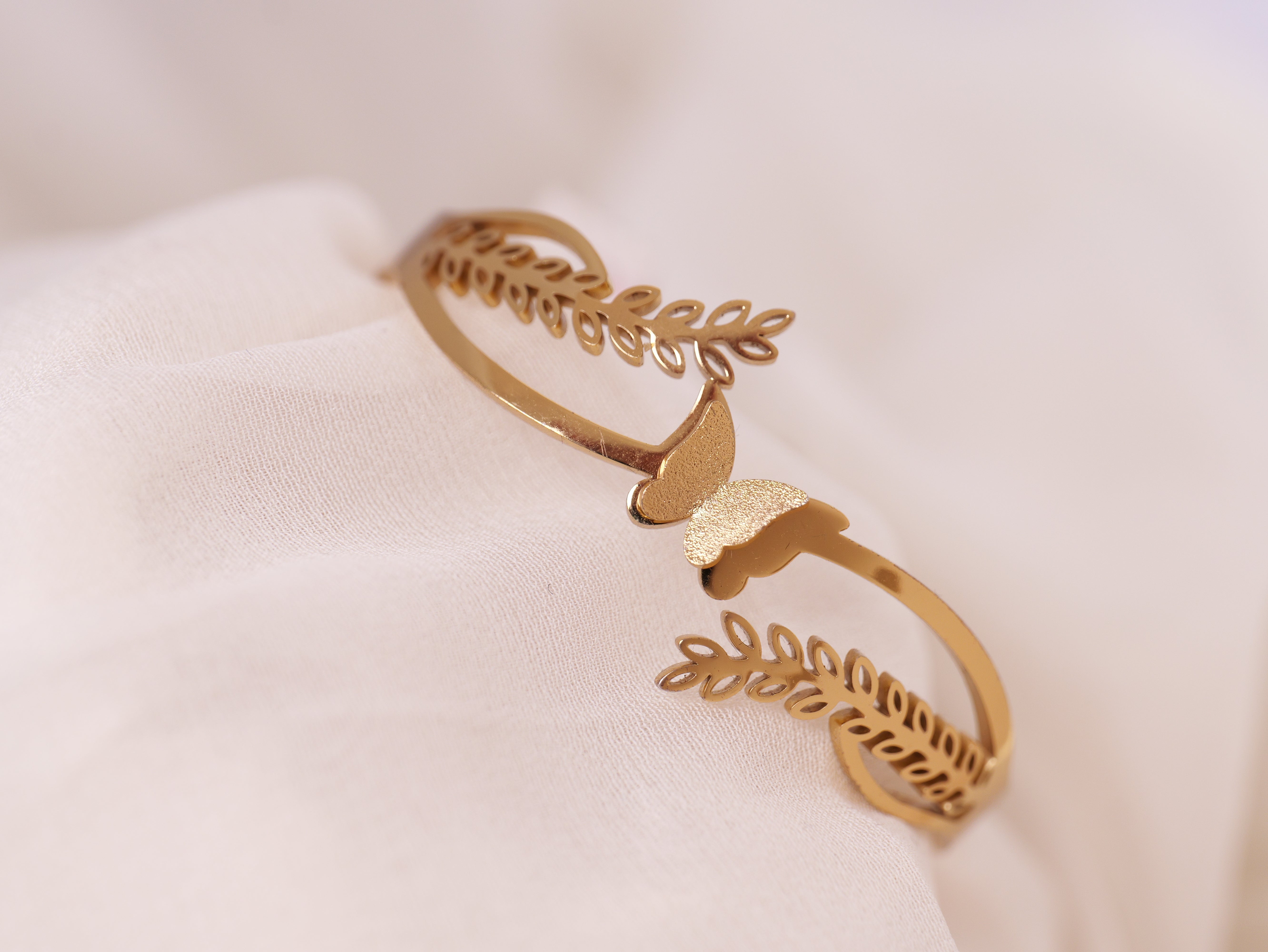 Butterfly Leaf Open Bracelet